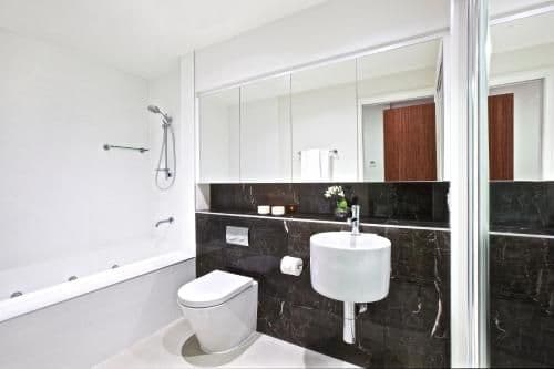 XL One-Bedroom Apartment with Ocean View