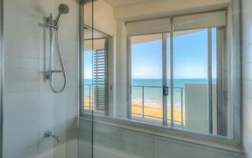 Three-Bedroom Apartment with Ocean View