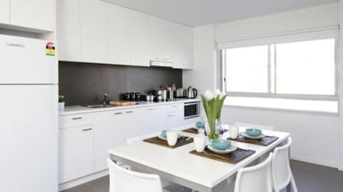Single Room in five bedroom shared apartment with shared bathroom