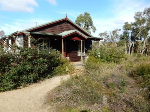 Two-Bedroom Cottage - Cakes n Ale