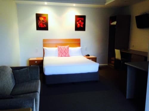 Superior Queen Room