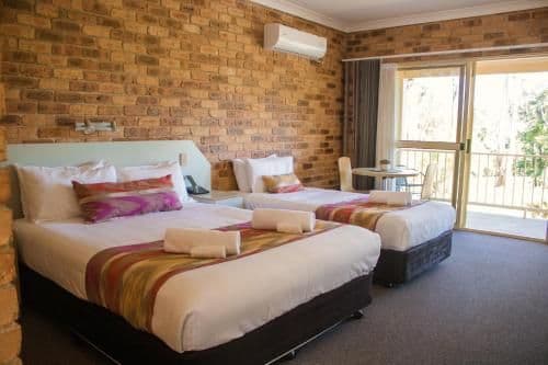 Deluxe Queen Room