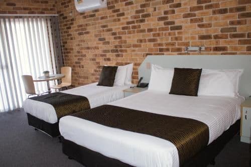 Standard Queen Room