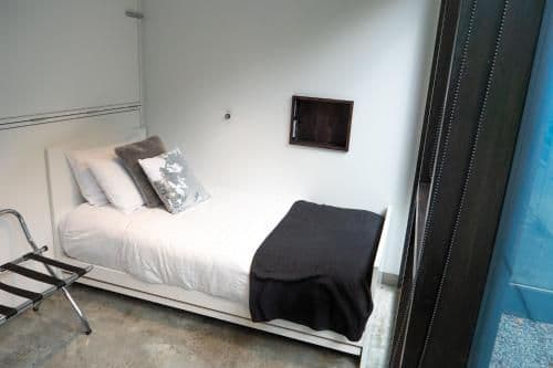 Two-Bedroom Apartment With Sea View - Tutors