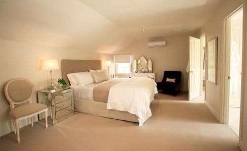 King Balcony Room