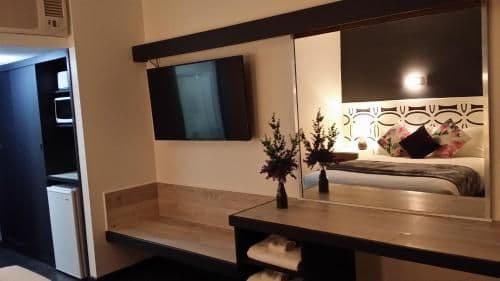 Queen Executive Room