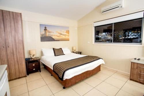 Standard Cabin - Open Plan (2 Guests)