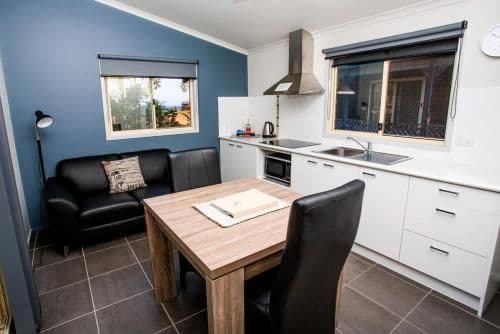 Sunrise One-Bedroom Cabin - Oceanview