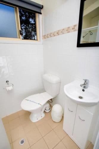 Sunrise One-Bedroom Cabin - Oceanview