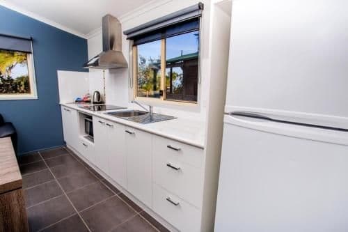 Sunrise One-Bedroom Cabin - Oceanview