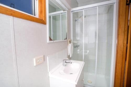 Standard Cabin (2 Adults)