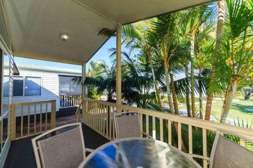 Deluxe Two-Bedroom Cabin (5 Adults)