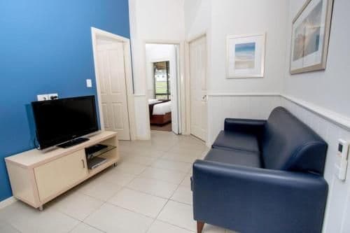Deluxe Three-Bedroom Cabin