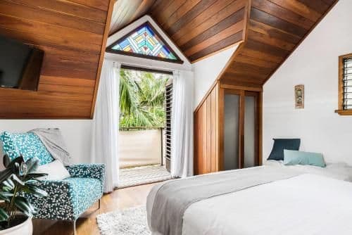 Seven-Bedroom Property
