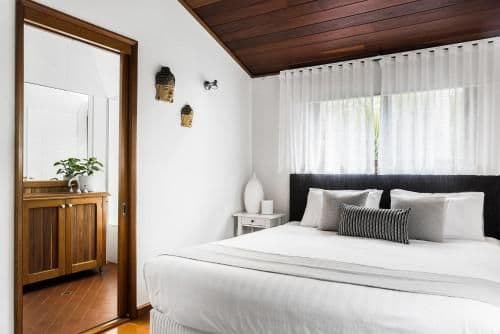 Seven-Bedroom Property