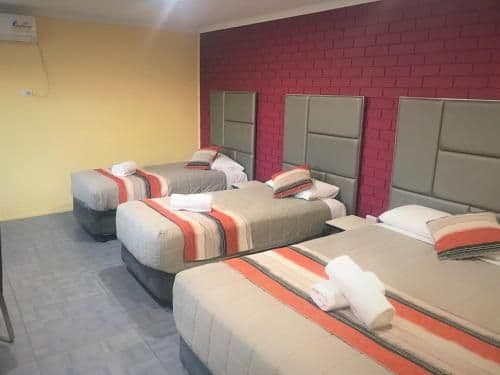 Deluxe Family Room
