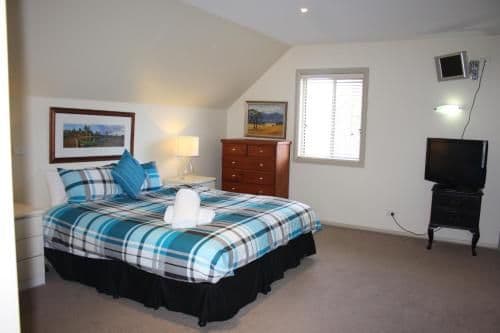 Luxury Two-Bedroom Townhouse