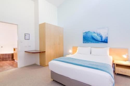 One-Bedroom Apartment with Spa Bath