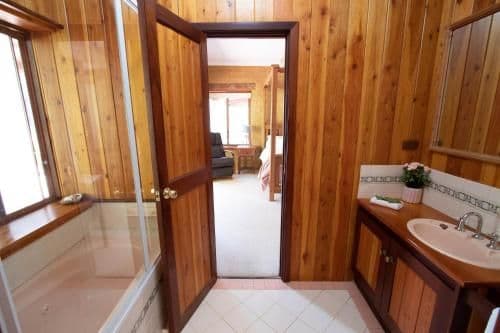 Five-Bedroom Cottage - Driftwood