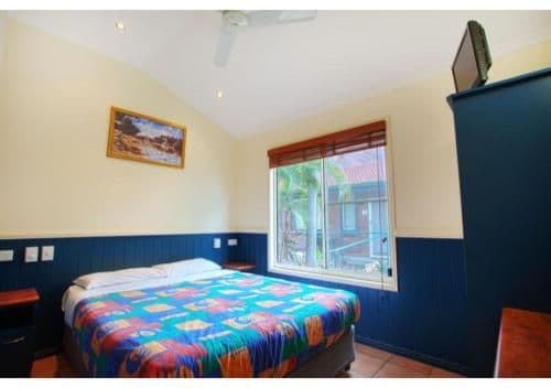 Deluxe 2 Bedroom Cabin