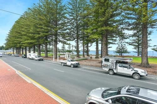 Apartment with Sea View - Breeze 10