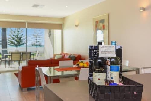 Apartment with Sea View - Breeze 9