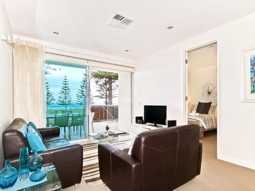 Apartment with Sea View - Breeze 8