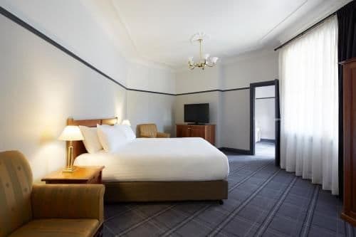 One-Bedroom Suite