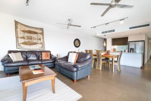 Three-Bedroom Apartment - Neptuna