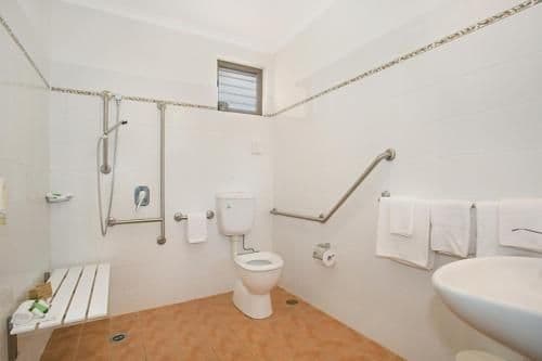 Deluxe Accessible