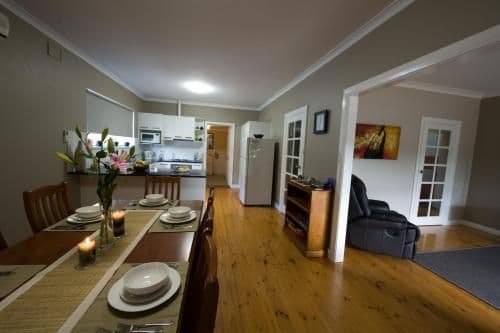 Clove Hitch Holiday House- 3 Knott Street