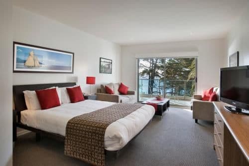 Family Room with Sea View