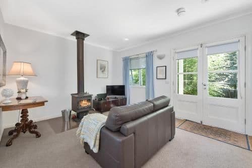 One-Bedroom Cottage - Birch (Adult Only)