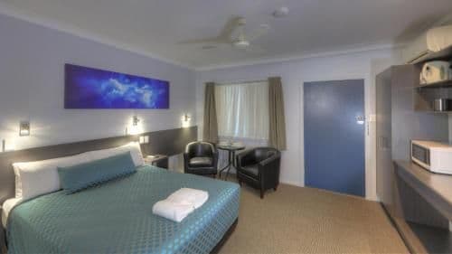 Deluxe Queen Room