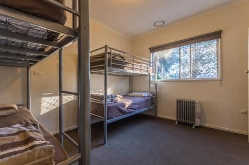 Bed in 4-Bed Mixed Dormitory Room