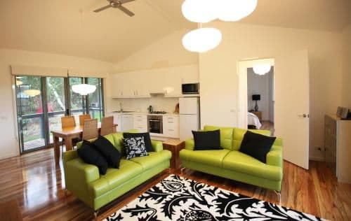 Two-Bedroom Cottage - Honeysuckle