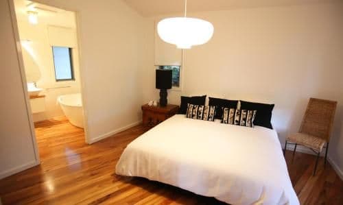 Two-Bedroom Cottage - Kingfisher