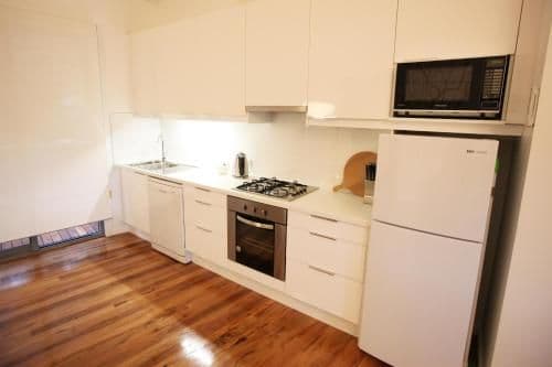 Two-Bedroom Cottage - Kingfisher