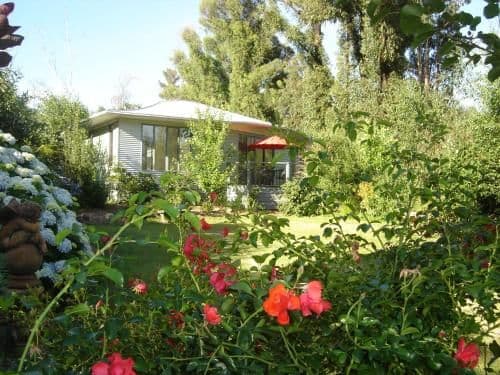 Two-Bedroom Cottage - Honeysuckle