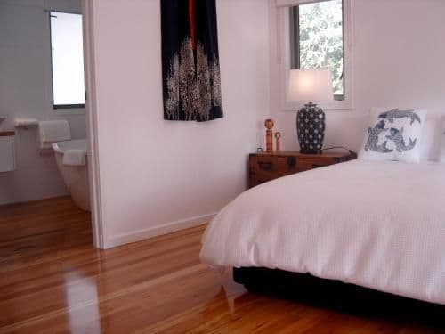 One-Bedroom Cottage - The Bower
