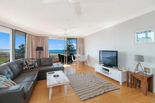 Two Bedroom Deluxe Apartment with Ocean View