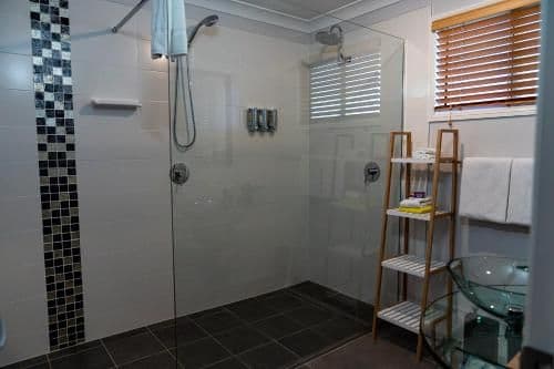 Summerdel One-Bedroom Cottage