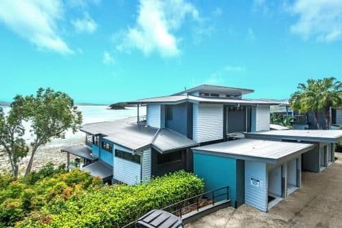 Three-Bedroom Villa with Sea View