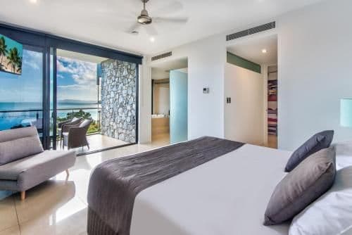 Three-Bedroom Villa with Sea View