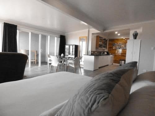 Apartment with Sea View - No. 3