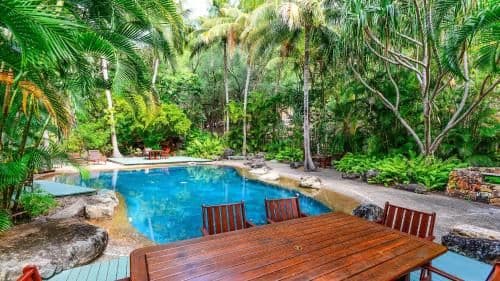 3 Bedroom apartment with Sea View – Apartment 001