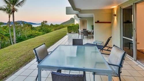 3 Bedroom apartment with Sea View – Apartment 001
