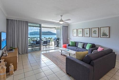2 Bedroom Apartment with Sea View - Apartment 111