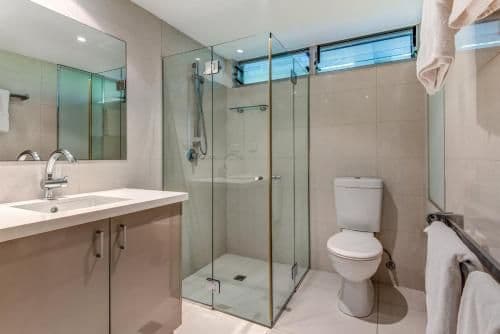2 Bedroom Apartment with Sea View - Apartment 102