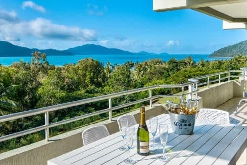 2 Bedroom Apartment with Sea View - Apartment 102
